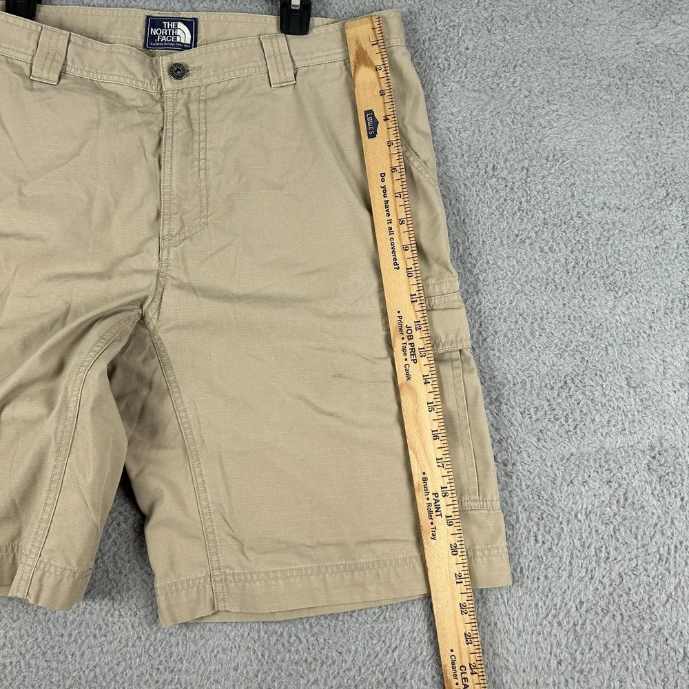 North Face Cargo Shorts‎ Mens 38 Khaki Tan Outdoor Hiking Ripstop Pockets S17